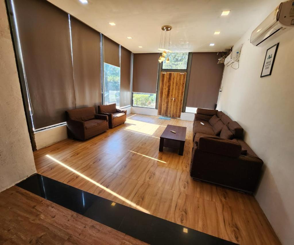 Aaradhya Villa 5 Bhk Ovala Thane Kolshet Luaran gambar
